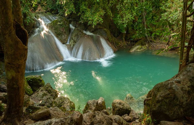 Full Day Trip to Kanchanaburi with Erawan Waterfalls - Foto 1